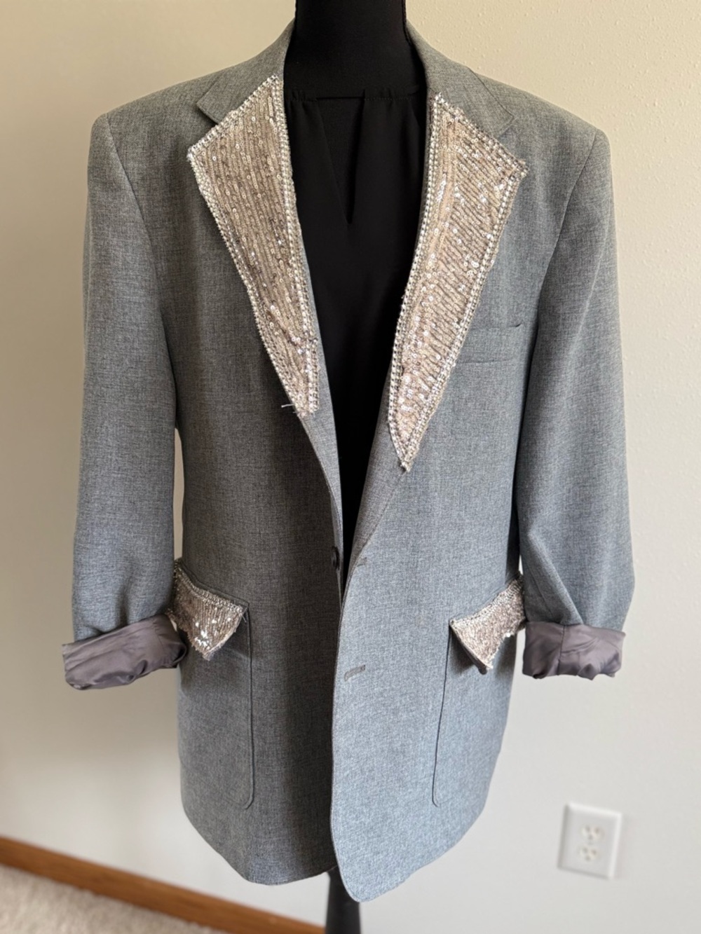 Vintage Levi’s Suit Blazer Upcycled Metallic Trim Oversized Gray Jacket 44R